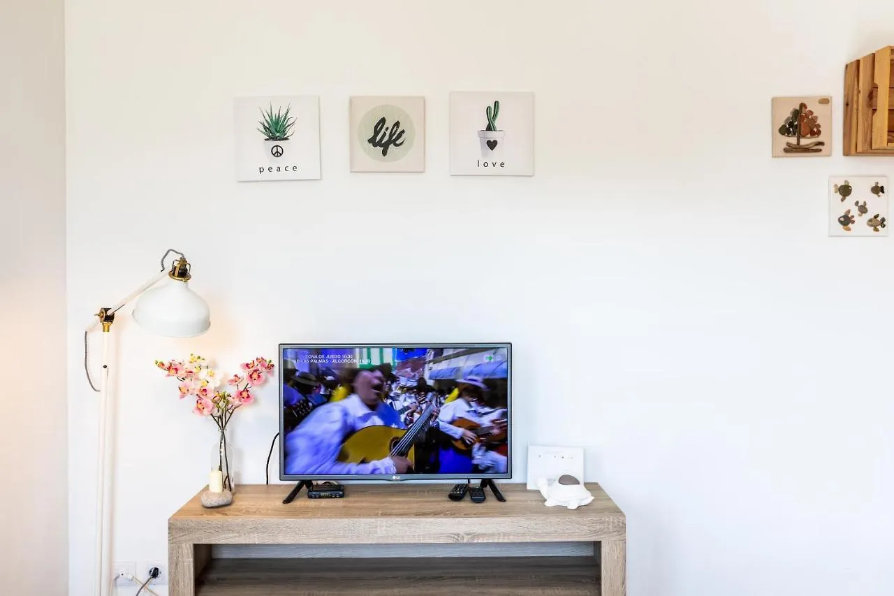 Vivienda Vacacional Namana Beach Costa Teguise Apartment